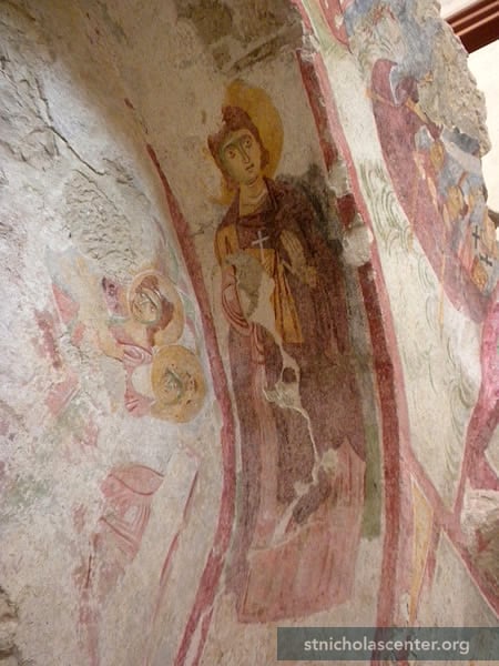 Figure in fresco Figure in fresco